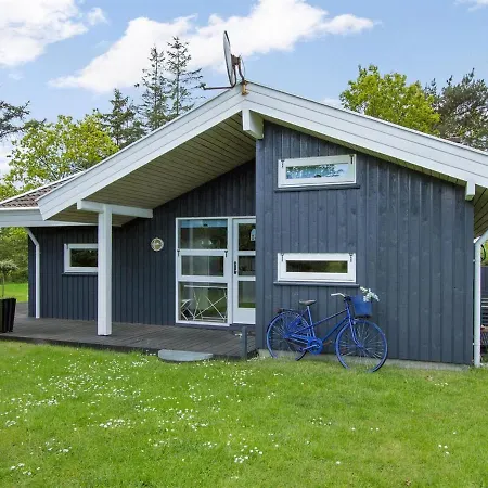 Hotel Jork - 300m From The Sea In Ne Jutland By Interhome